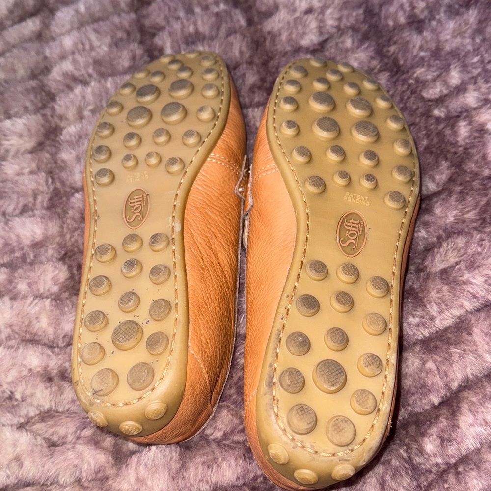 Women’s Sofft brown soft pebbled leather slip on Moccasins, loafers shoes,sz 9.5 - Picture 8 of 14